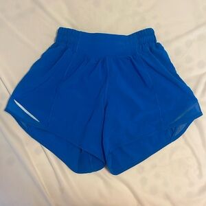 Lululemon Hotty Hot Shorts 4”